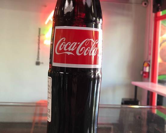 Order Coca Cola Glass Bottle food online from Combo Pizza store, Los Angeles on bringmethat.com