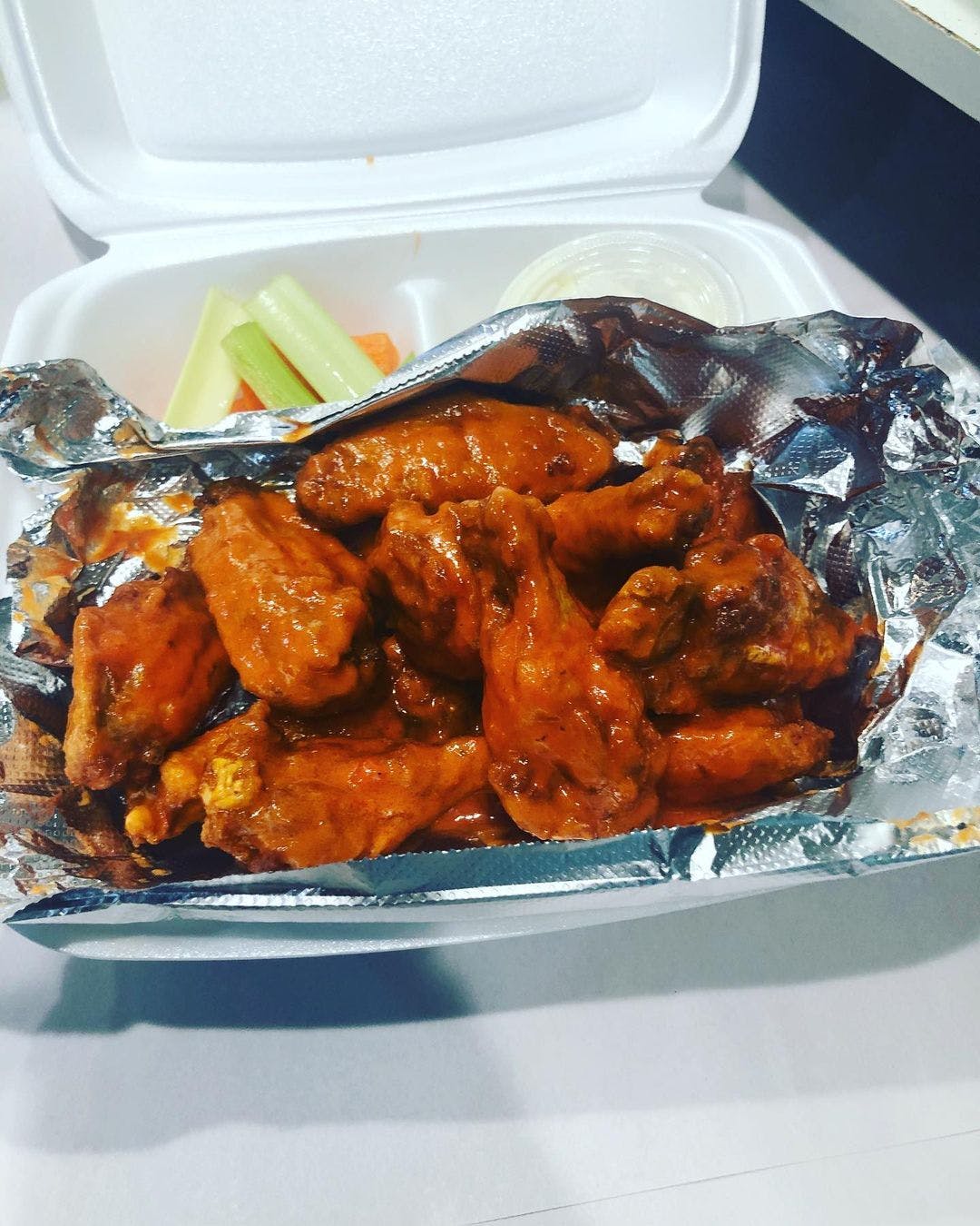 Order Wings - 12 Pieces food online from Shef's Pizza & Deli store, Philadelphia on bringmethat.com