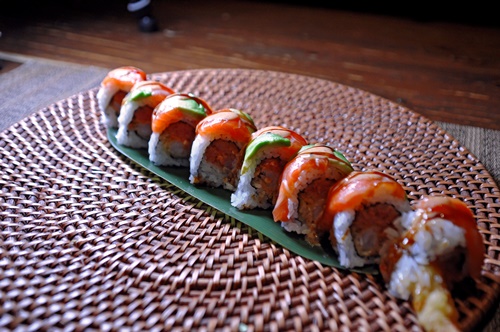 Order Tiger Roll food online from Zono Sushi store, Glendale on bringmethat.com
