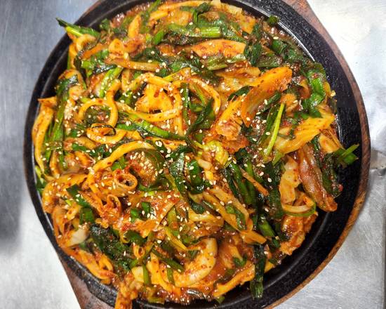 Order Spicy Stir Fried BeefTripe 곱창볶음 food online from Jang Teo Bossam store, Los Angeles on bringmethat.com