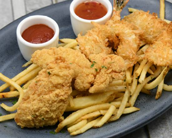 Order Kid's Shrimpkens food online from Chart House store, Cardiff on bringmethat.com