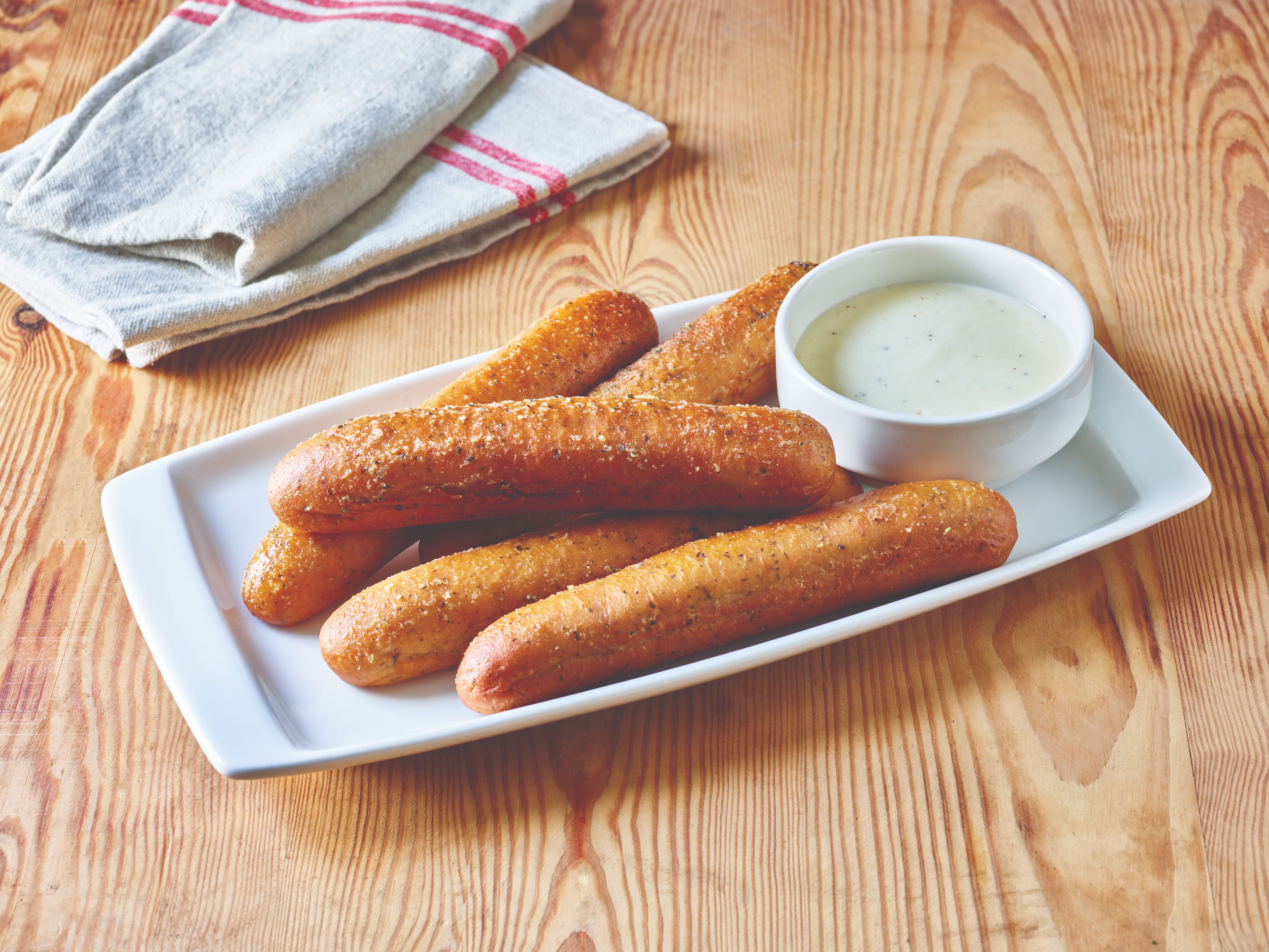 Order Breadsticks with Alfredo Sauce food online from Applebee store, Erie on bringmethat.com