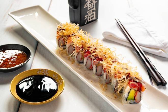 Order Great Wall Roll food online from Sumo Japanese Restaurant store, Wenatchee on bringmethat.com