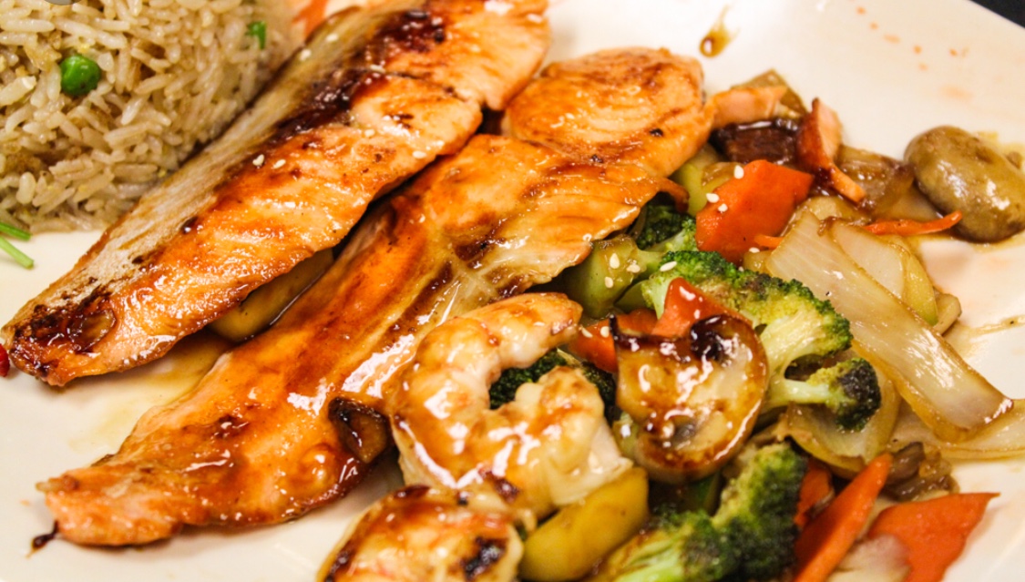 Order Hibachi Salmon food online from Yummy Asian Bistro store, Fox River Grove on bringmethat.com