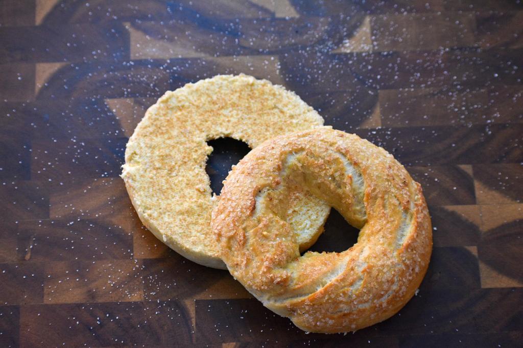 Order Bagel with Butter and Cinnamon Sugar food online from Bagel Nosh store, Gilbert on bringmethat.com