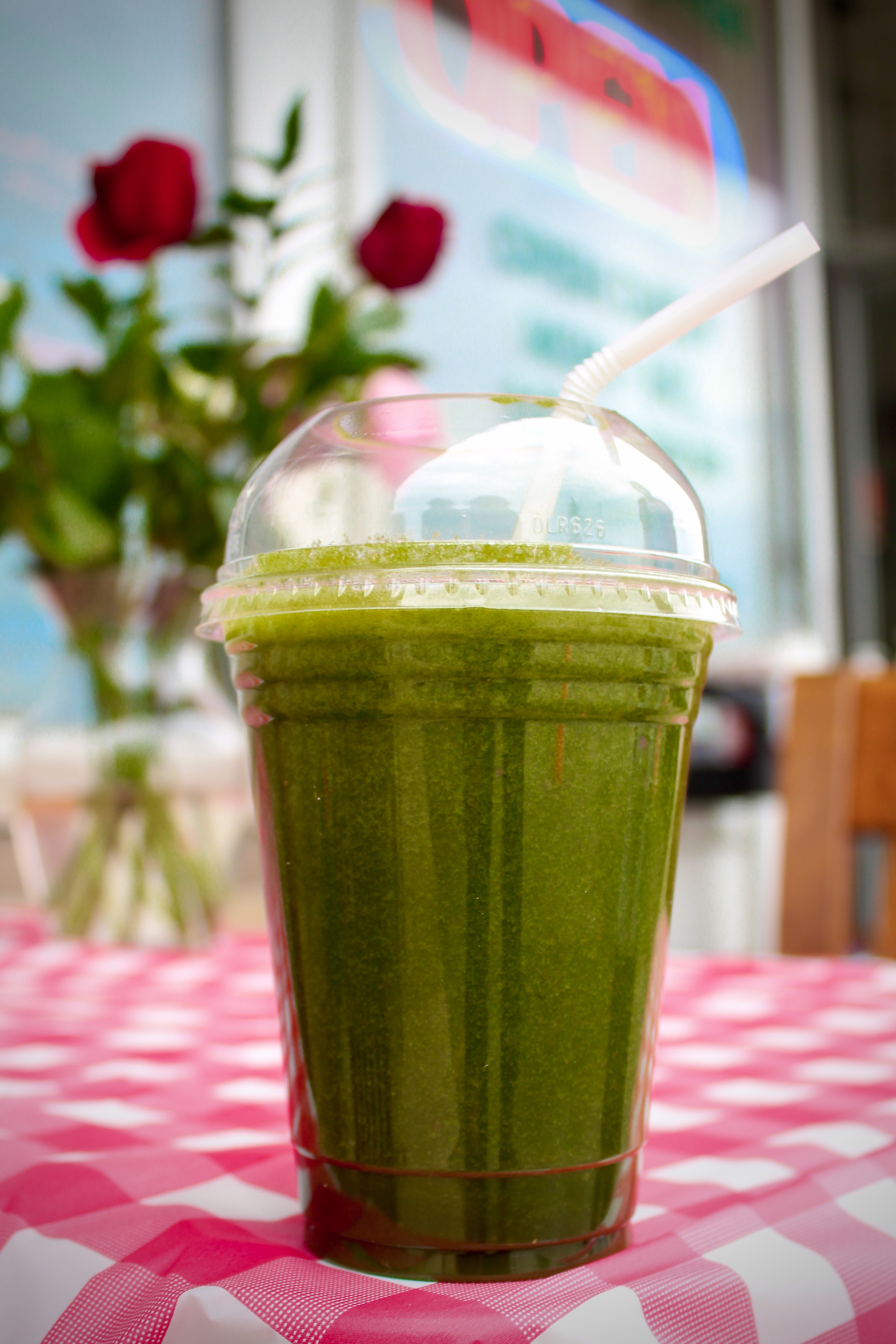 Order Fresh Green Smoothie food online from Andys Cafe store, Des Plaines on bringmethat.com