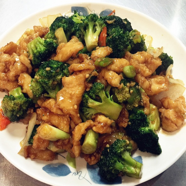 Order 49. Chicken with Broccoli food online from China One store, Temecula on bringmethat.com