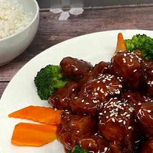 Order Sesame Chicken food online from Asian thai 2 go store, Dallas on bringmethat.com