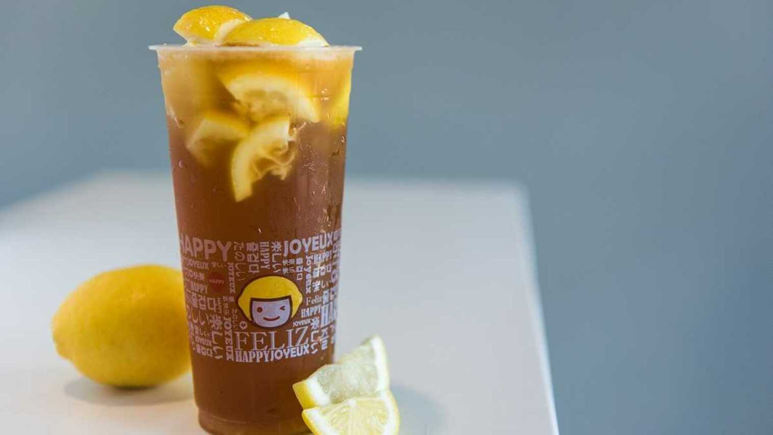 Order C1. Freshly Squeezed Lemon Green Tea food online from Happy Lemon store, San Leandro on bringmethat.com