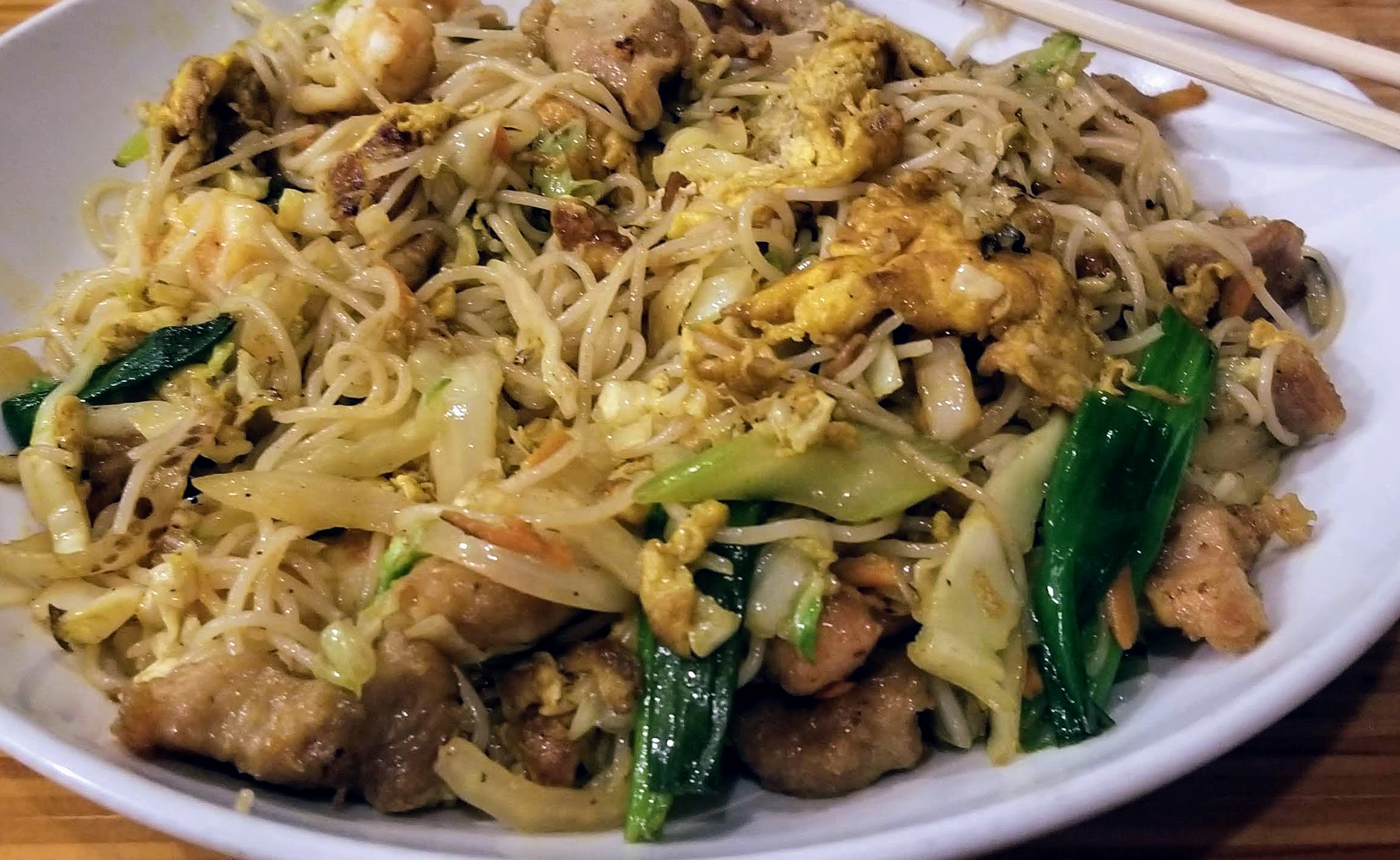 Order Singapore Noodle food online from China Gold store, Austin on bringmethat.com