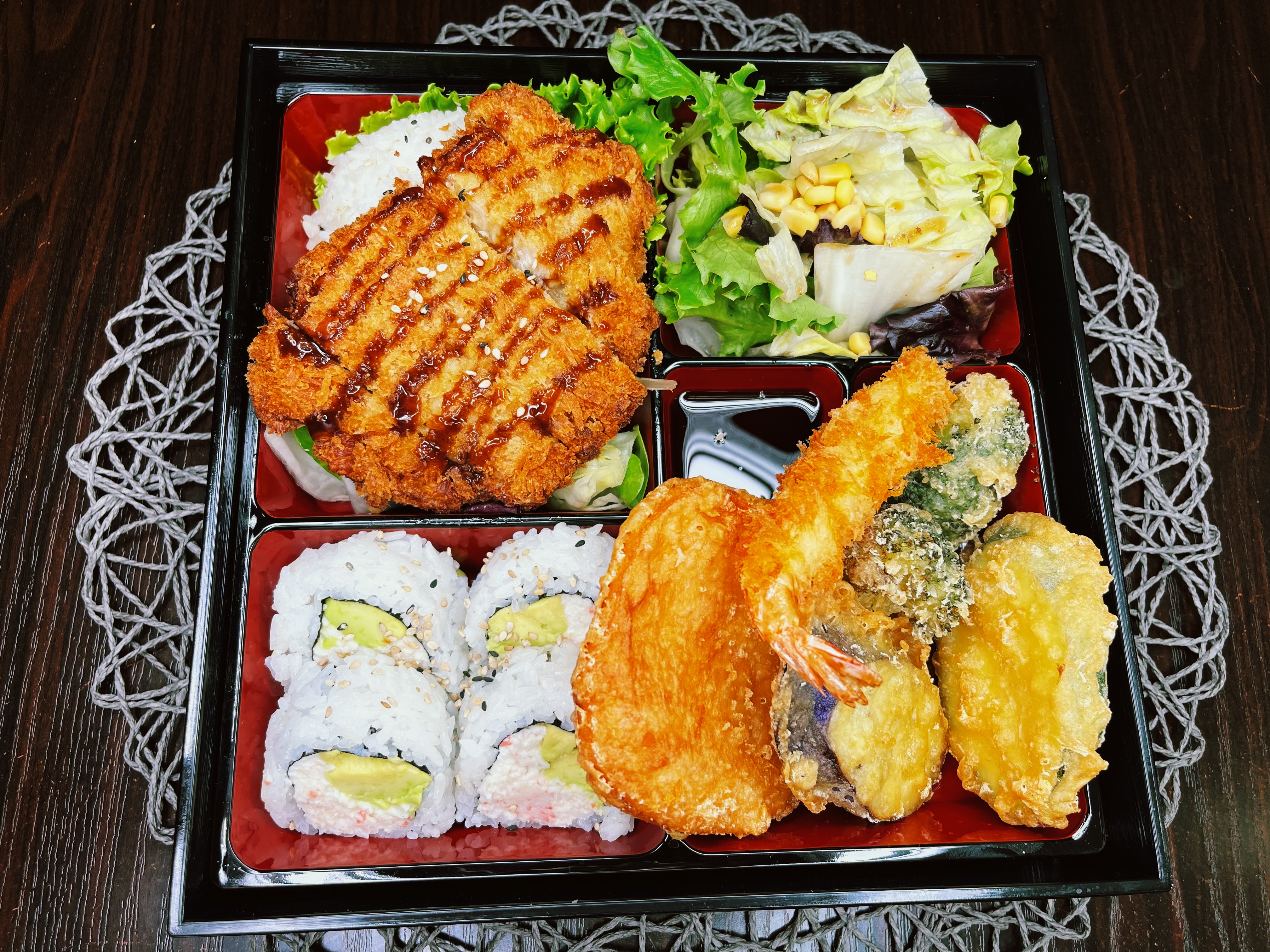 Order 5. Chicken Cutlet Bento Box food online from Sushien store, Carson on bringmethat.com