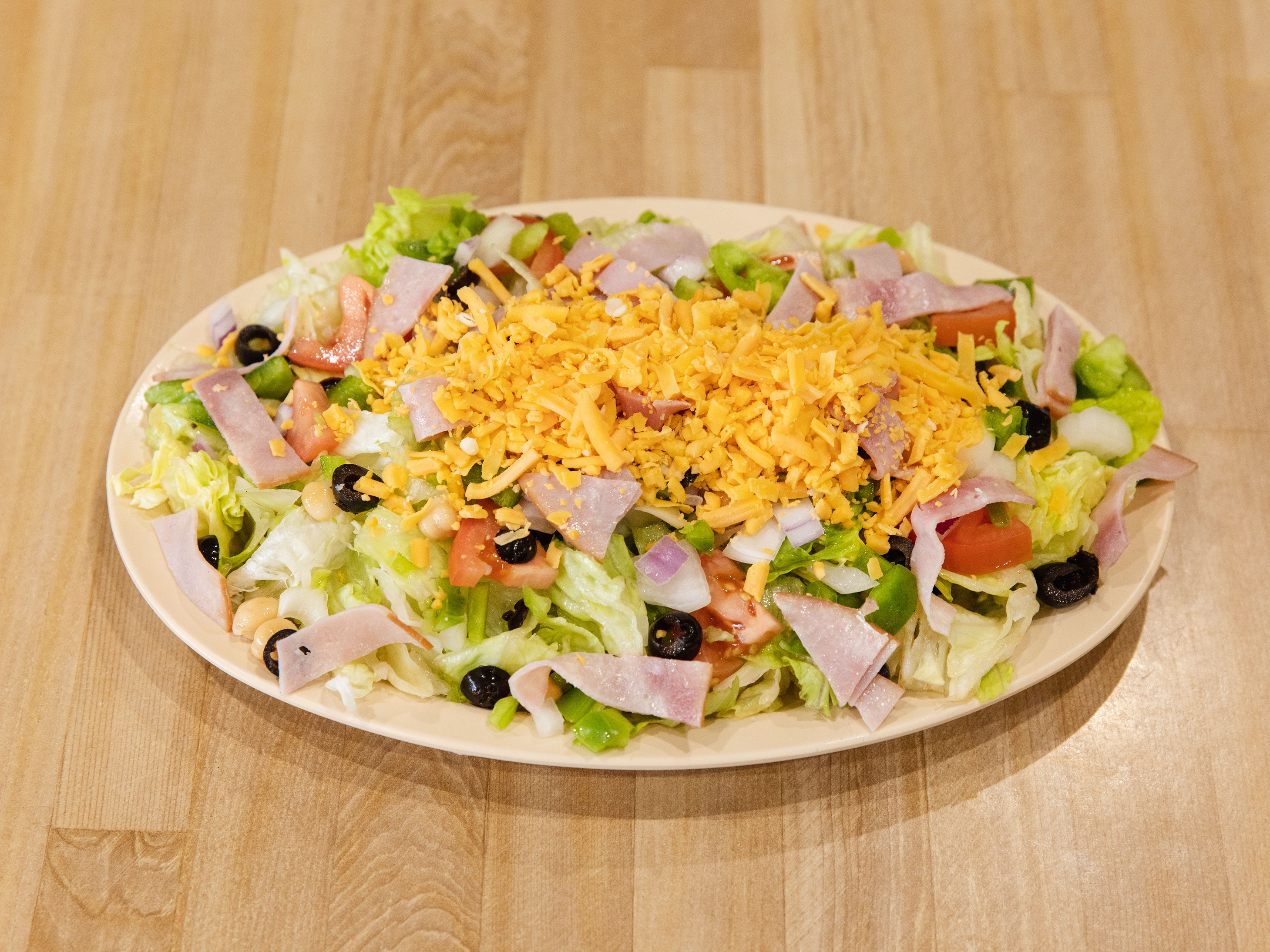 Order Chef's Salad food online from Aldos Pizza Pasta Sandwiches store, San Mateo on bringmethat.com