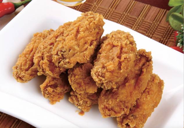 Order Fried Chicken Wings 炸鸡翅 food online from Noodleman store, Las Vegas on bringmethat.com