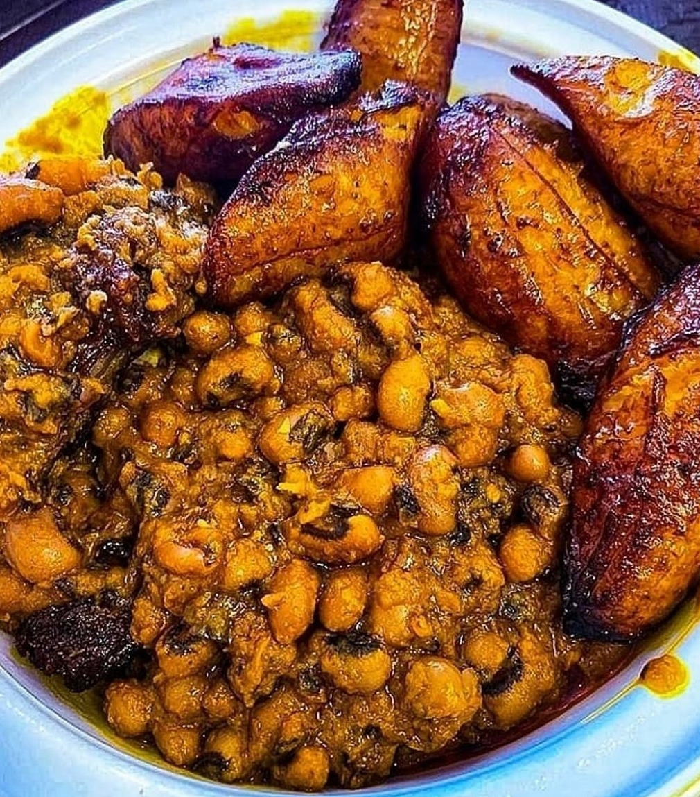 Order Beans and Plantain food online from Intercontinental Nigerian Restaurant store, Columbus on bringmethat.com