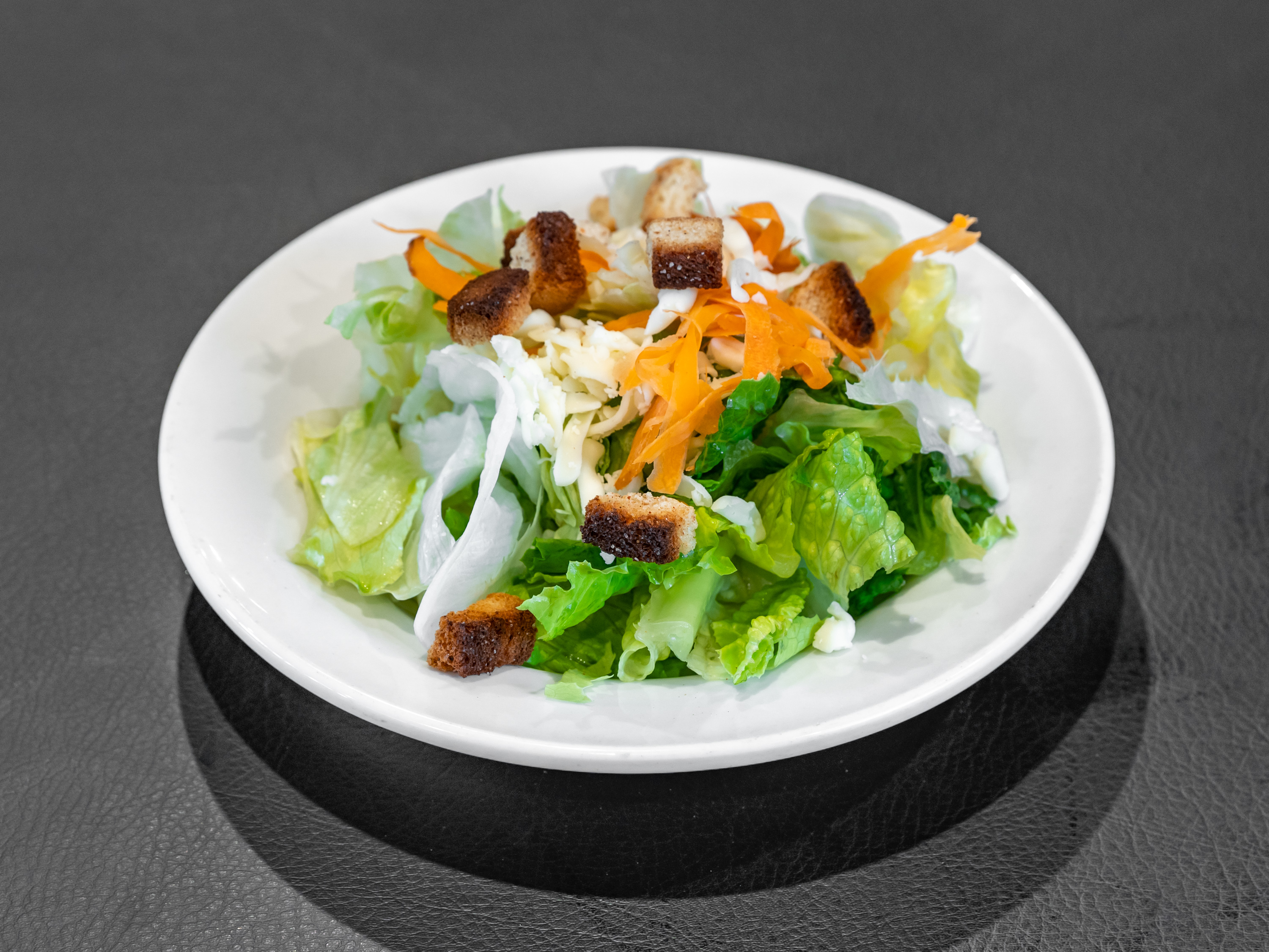 Order Dinner Salad food online from DiPiazzas store, Long Beach on bringmethat.com