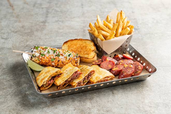 Order Smokehouse Combo food online from Chilis store, Woodbridge on bringmethat.com