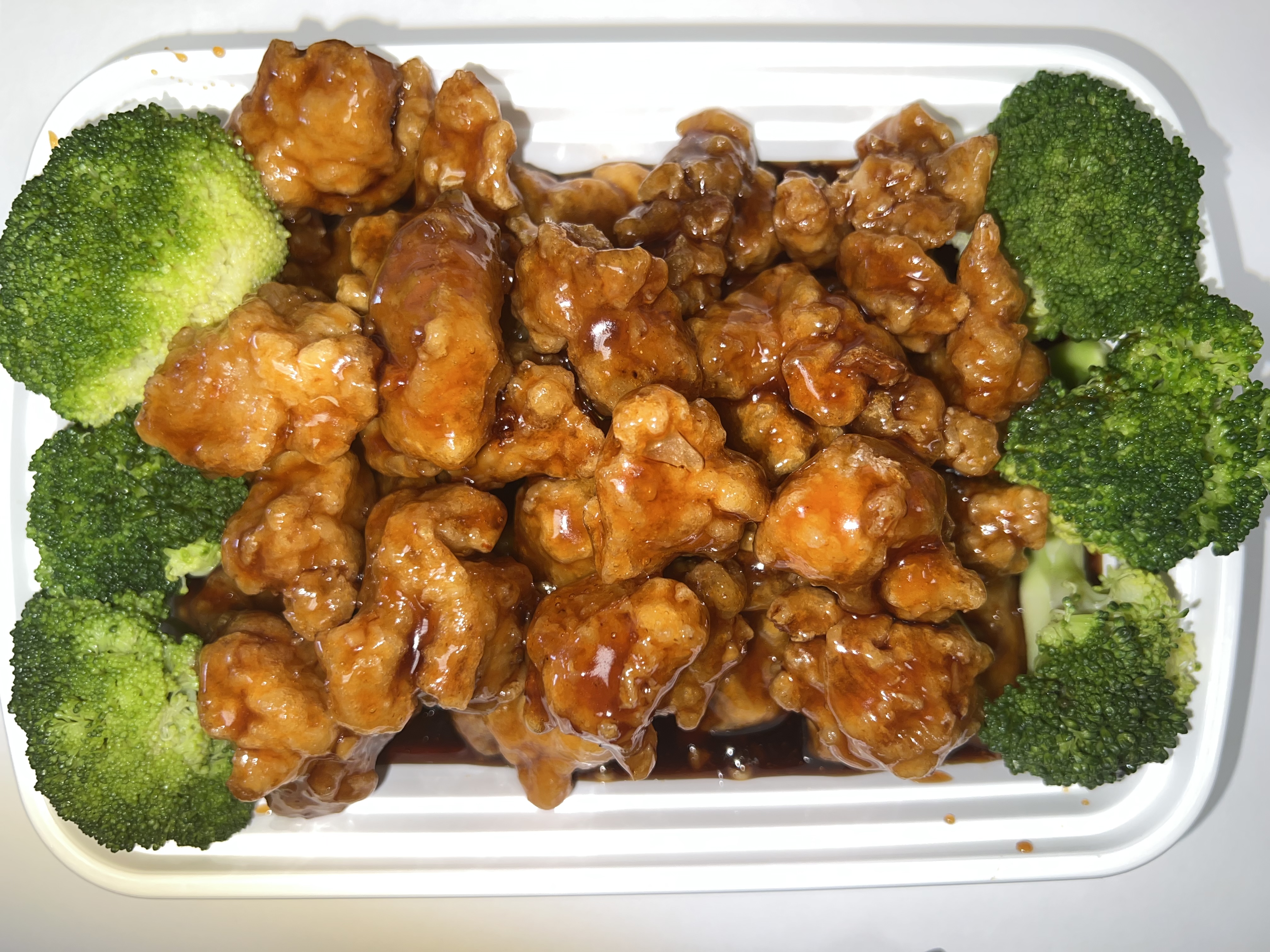 Order S17. General Tso's Chicken food online from Oriental Chinese Restaurant store, Lancaster on bringmethat.com