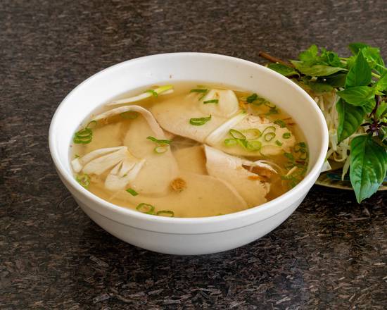 Order Chicken Noodle Soup (Phú Gò) food online from Pho Saigon City store, Pleasanton on bringmethat.com