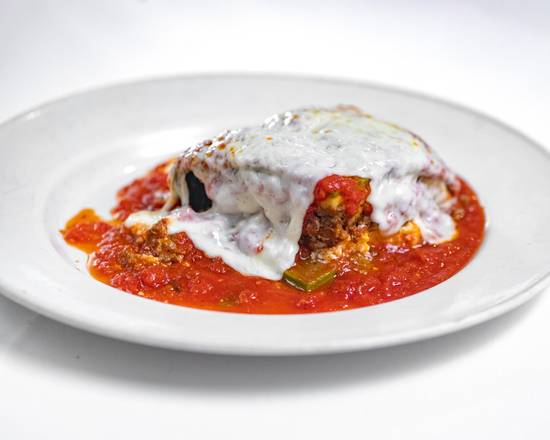 Order Meat Lasagna food online from Emilio's Trattoria store, Los Angeles on bringmethat.com