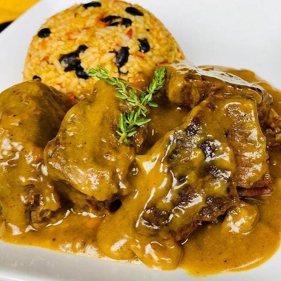 Order New Orleans Braised Beef food online from What A Crock Meals to GO store, Brookhaven on bringmethat.com
