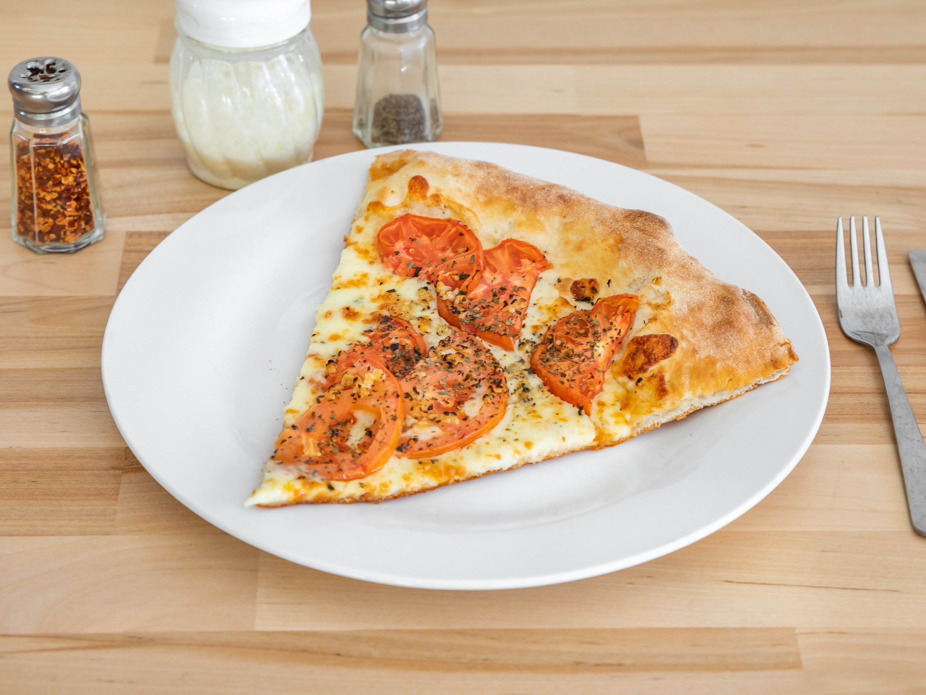 Order Tomato Basil Pizza food online from American Pie store, Monroe on bringmethat.com