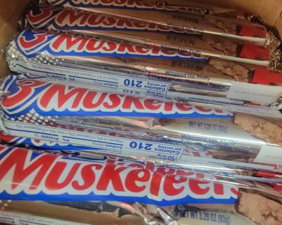 Order 3 Musketeer (king size) food online from Hub Market & Deli store, San Diego on bringmethat.com
