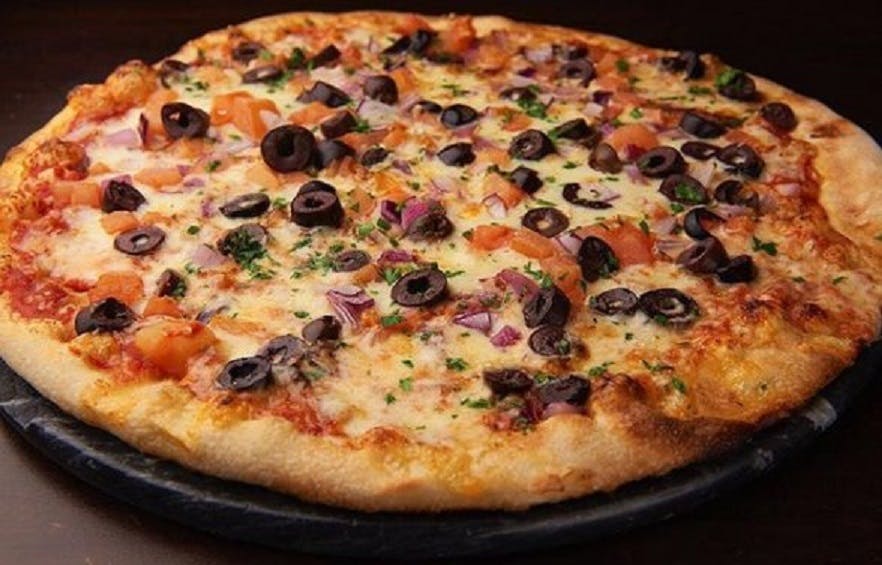 Order Bruschetta Pizza - Pizza food online from Mocha Bleu store, Teaneck on bringmethat.com