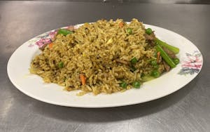 Order 52. Curry Fried Rice food online from Mahar Thai Taste store, Saint Paul on bringmethat.com