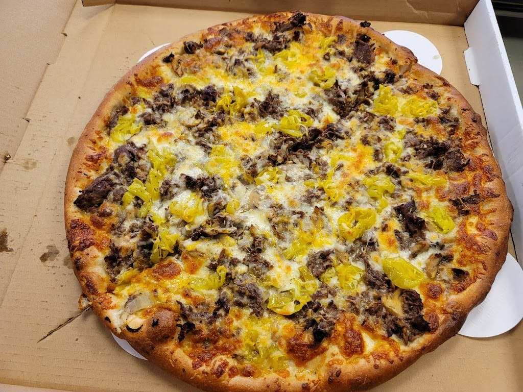 Order Philly Cheese Steak Pizza - 12" food online from Bozzy's Pizzeria store, Cheektowaga on bringmethat.com