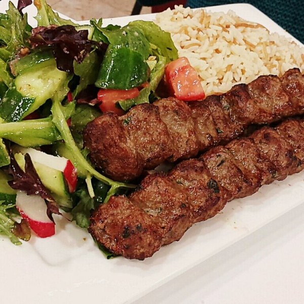 Order Beef Luleh Kabob Plate food online from Pizza Italia store, North Hollywood on bringmethat.com