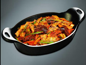 Order [P7] 곱창 순대볶음 / Pan Fried Beef Intestine & Soondae (Korean Sausage) food online from Jjang Restaurant store, Buena Park on bringmethat.com