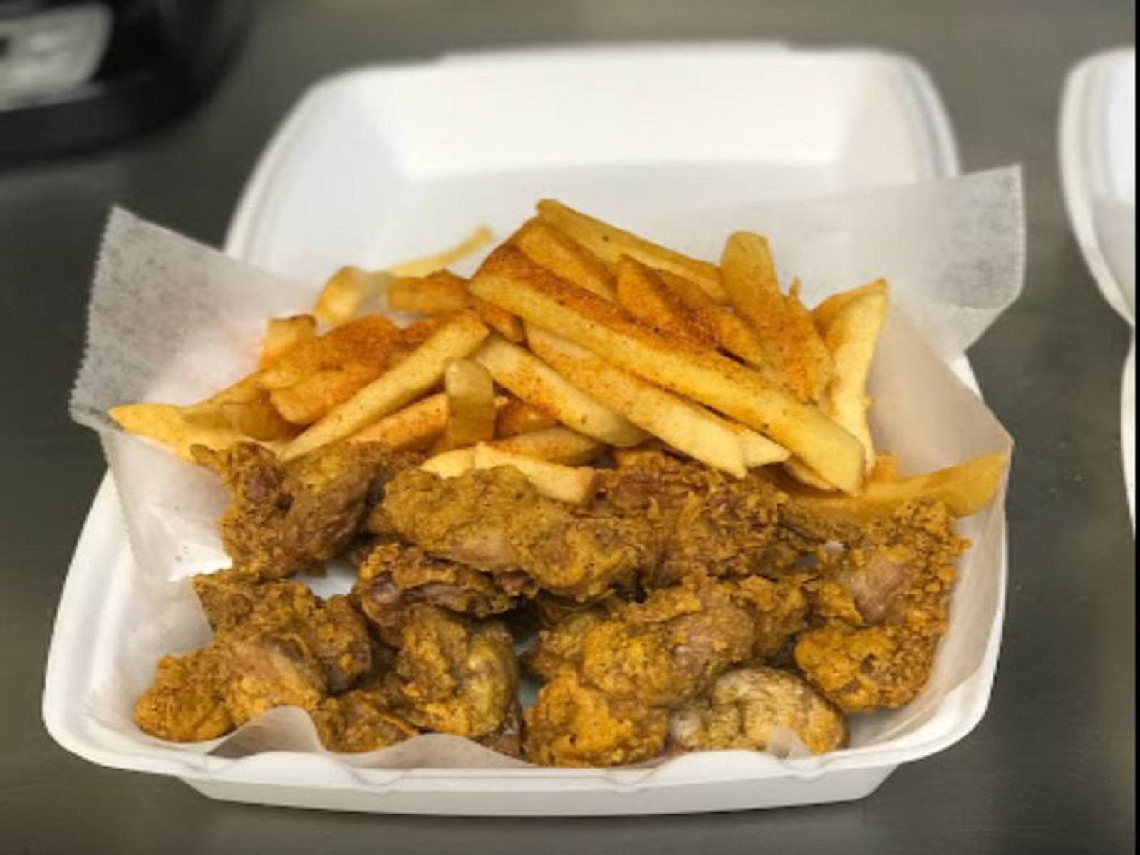 Order 6. Chicken Gizzard Combo food online from Chicken Shack store, Greenville on bringmethat.com