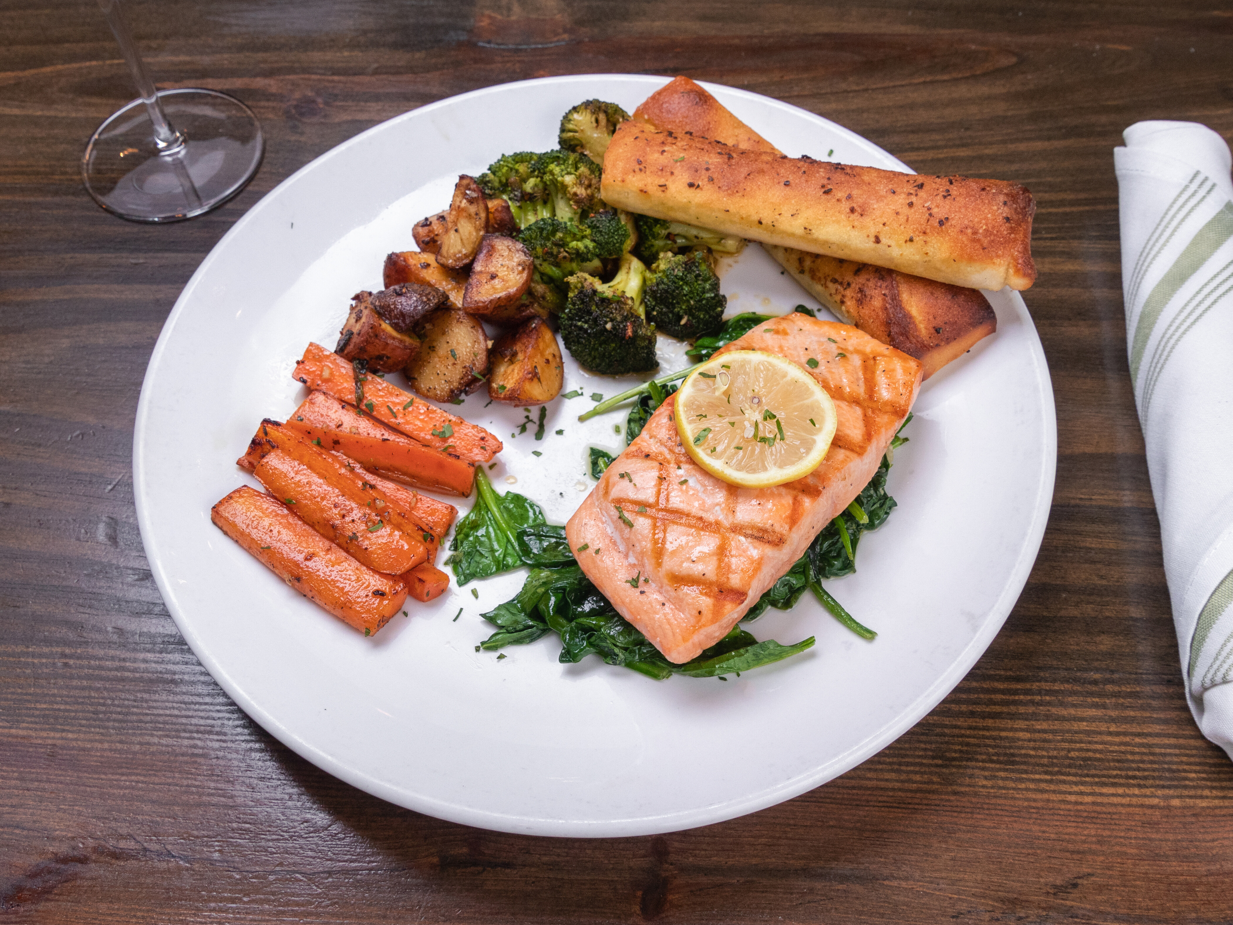Order Grilled Salmon food online from Eataliano Kitchen store, Atlanta on bringmethat.com