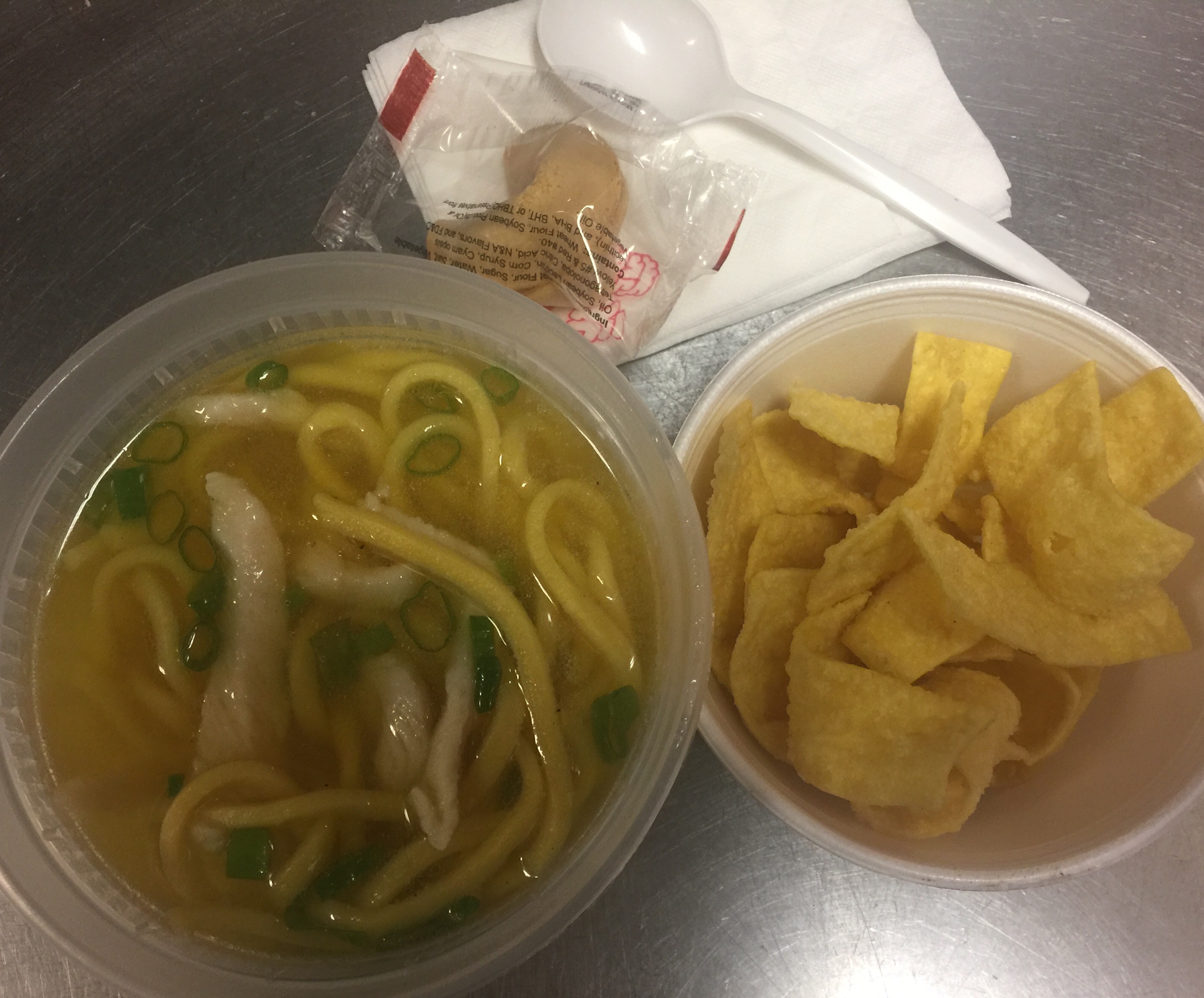 Order 21. Chicken Noodle Soup food online from Shun Cheong store, La Vergne on bringmethat.com