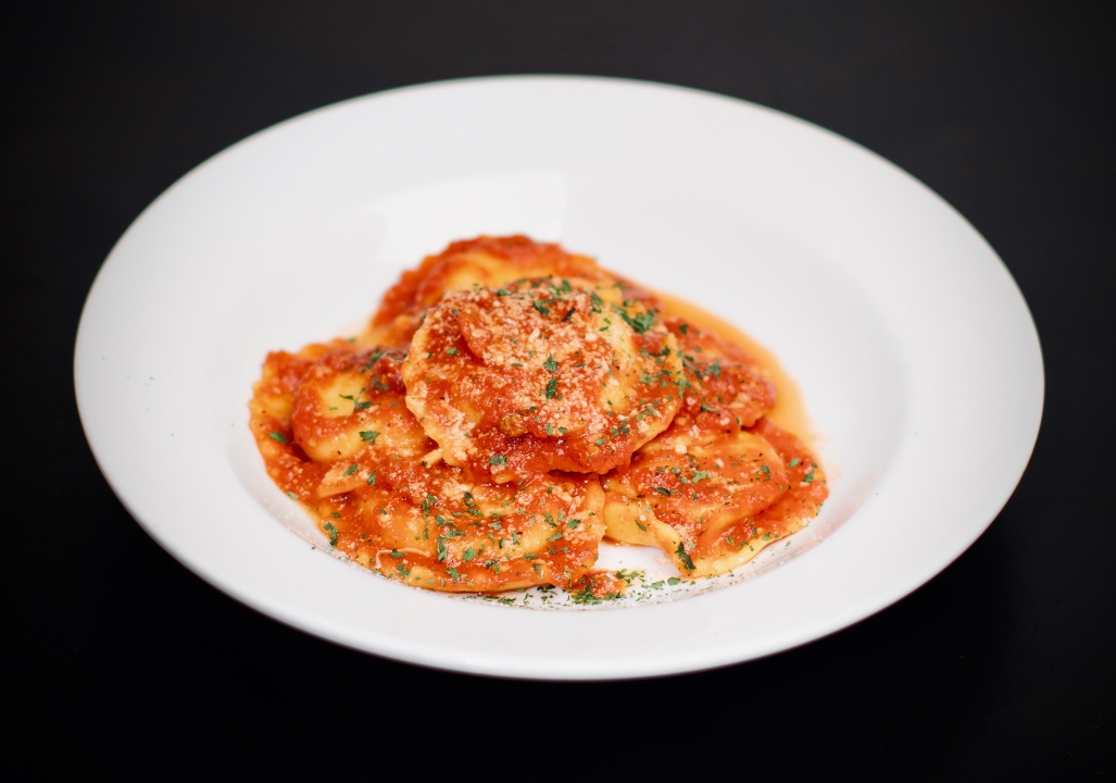 Order Cheese Ravioli food online from Proper Pizza & Pasta store, Los Angeles on bringmethat.com