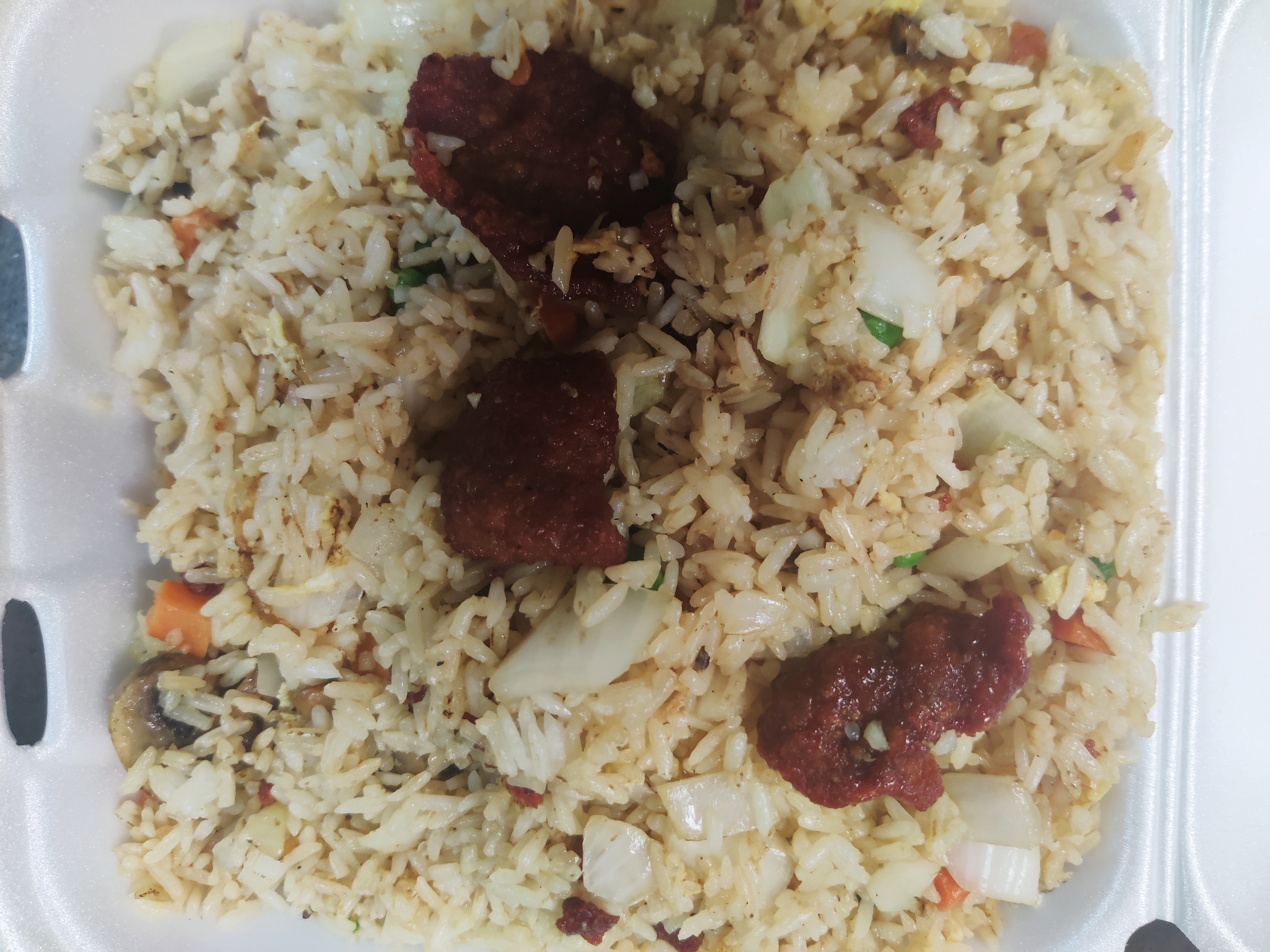 Order Beef Fried Rice food online from Chang's Chinese Restaurant store, Tuscaloosa on bringmethat.com