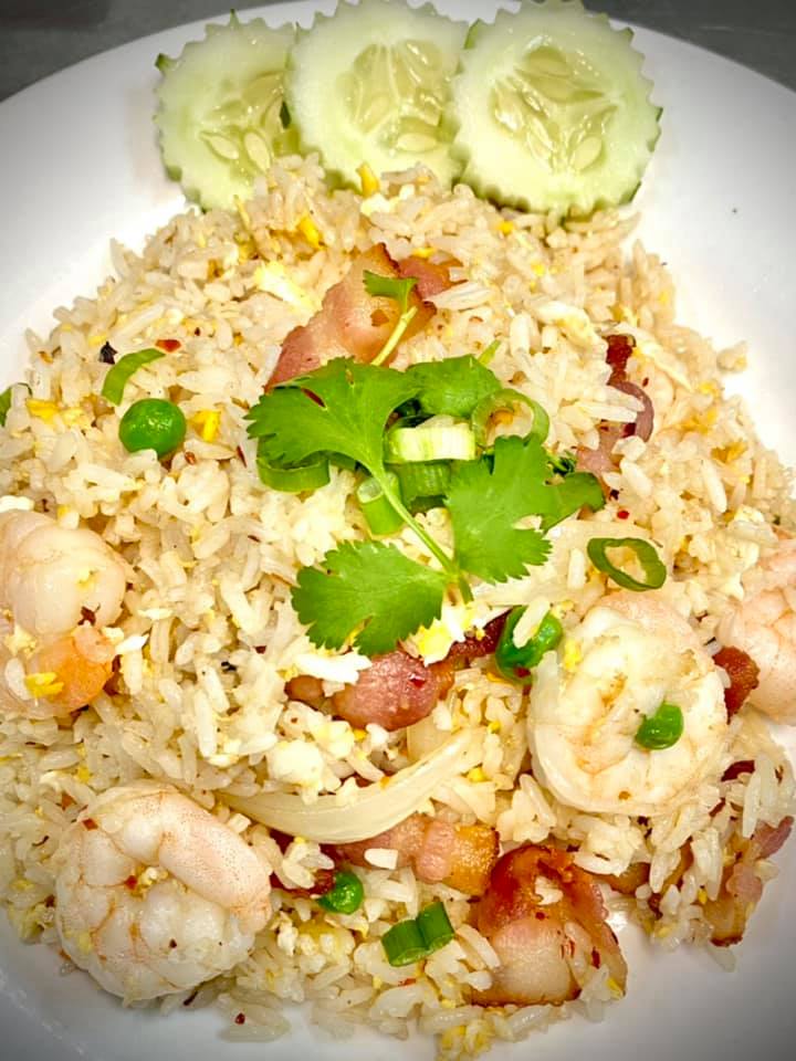 Order Bacon and Shrimp Fried Rice food online from Thai Tea Asian Fusion Cafe  store, Irving on bringmethat.com