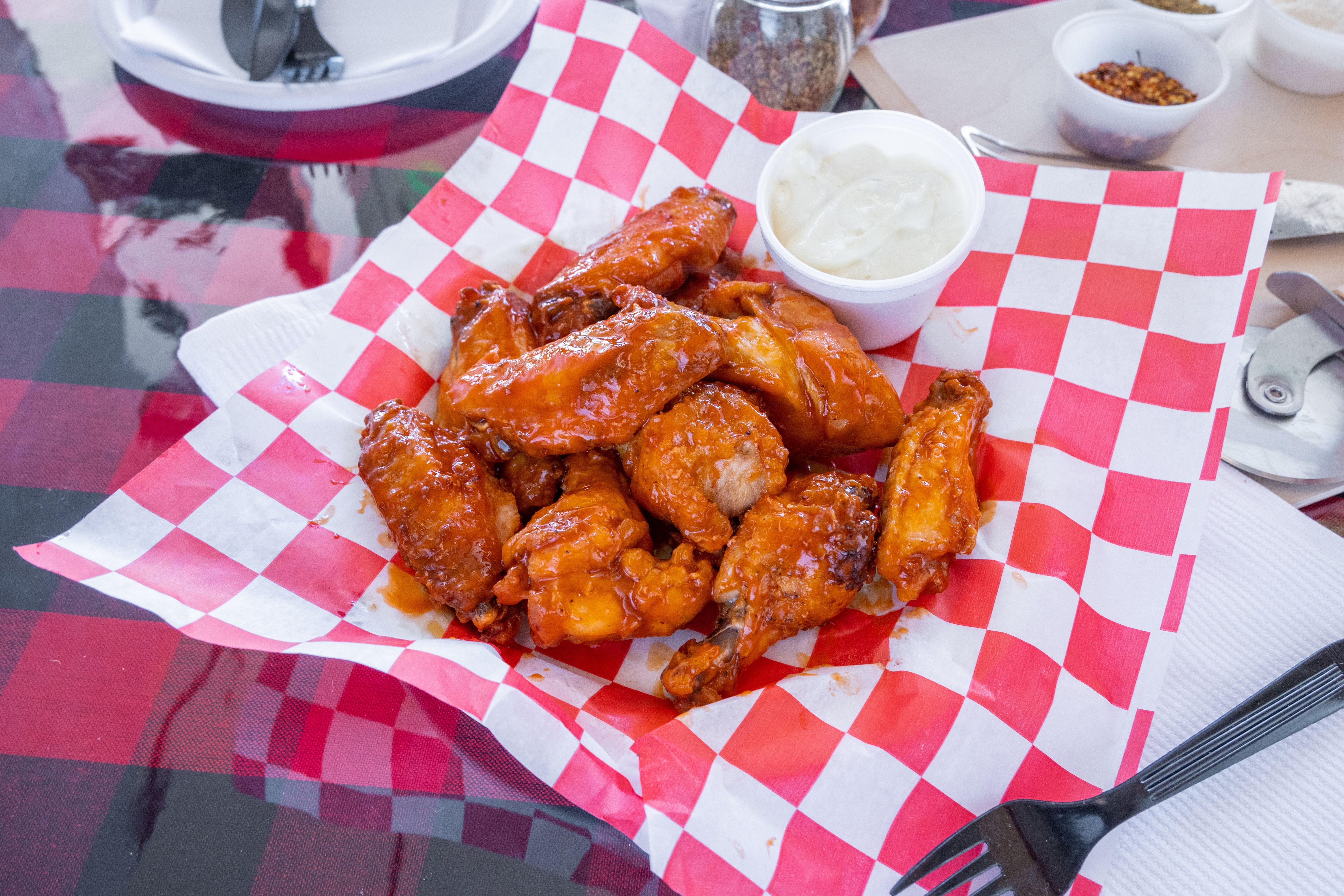 Order Buffalo Wings - 10 Pieces food online from Maggio's Pizza & Pasta store, Woodbury on bringmethat.com
