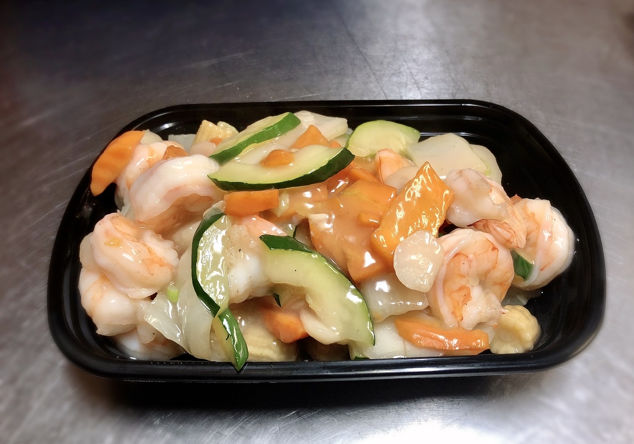 Order 96. Jumbo Shrimp with Chinese Vegetable food online from Chong Garden store, Louisville, KY on bringmethat.com