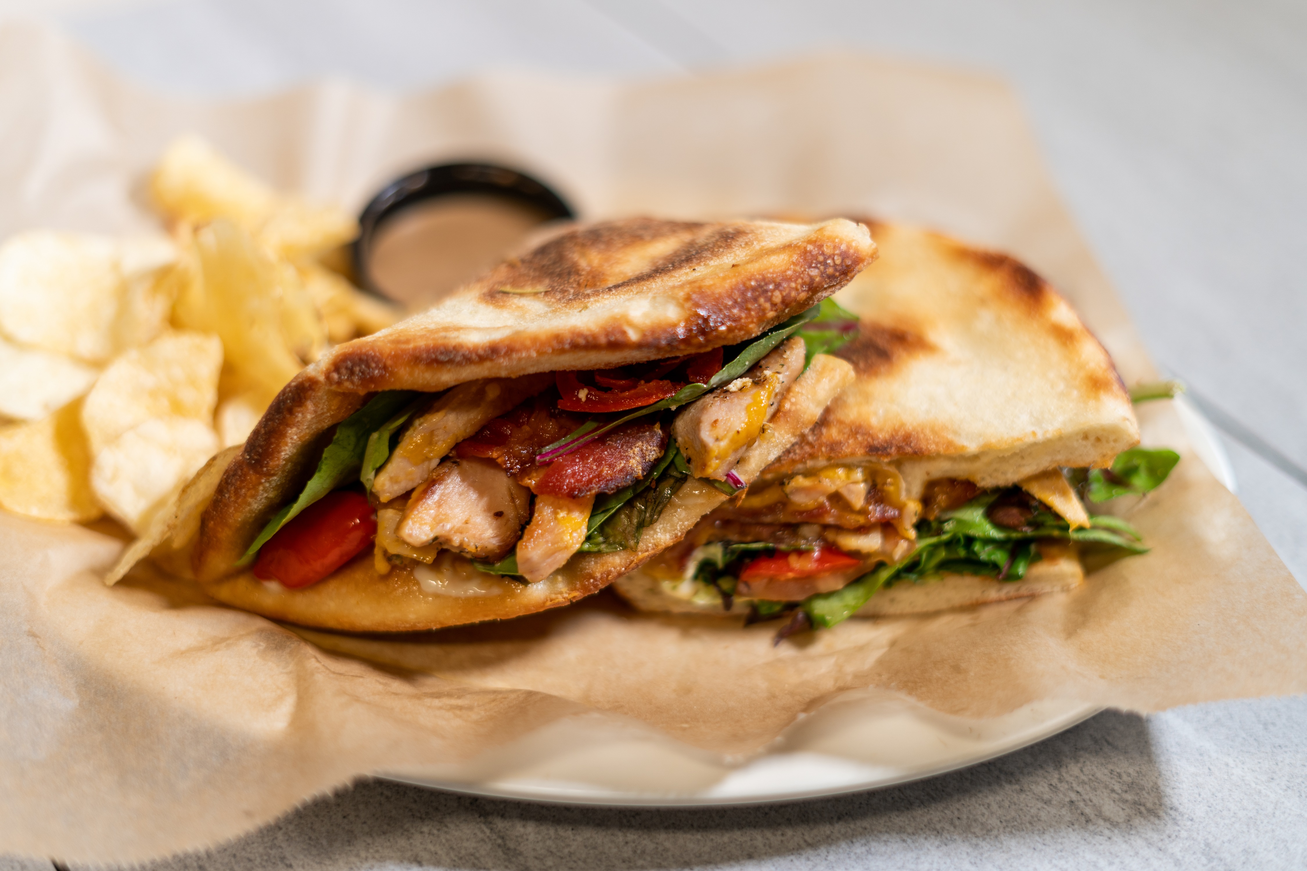 Order Chicken Ranch BLT Sandwich food online from Flippers Pizzeria store, Clermont on bringmethat.com
