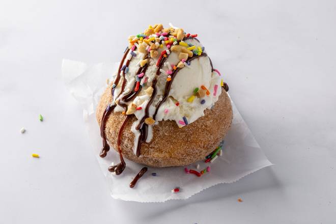 Order Donut Sundae food online from Duck Donuts store, Woodbridge on bringmethat.com