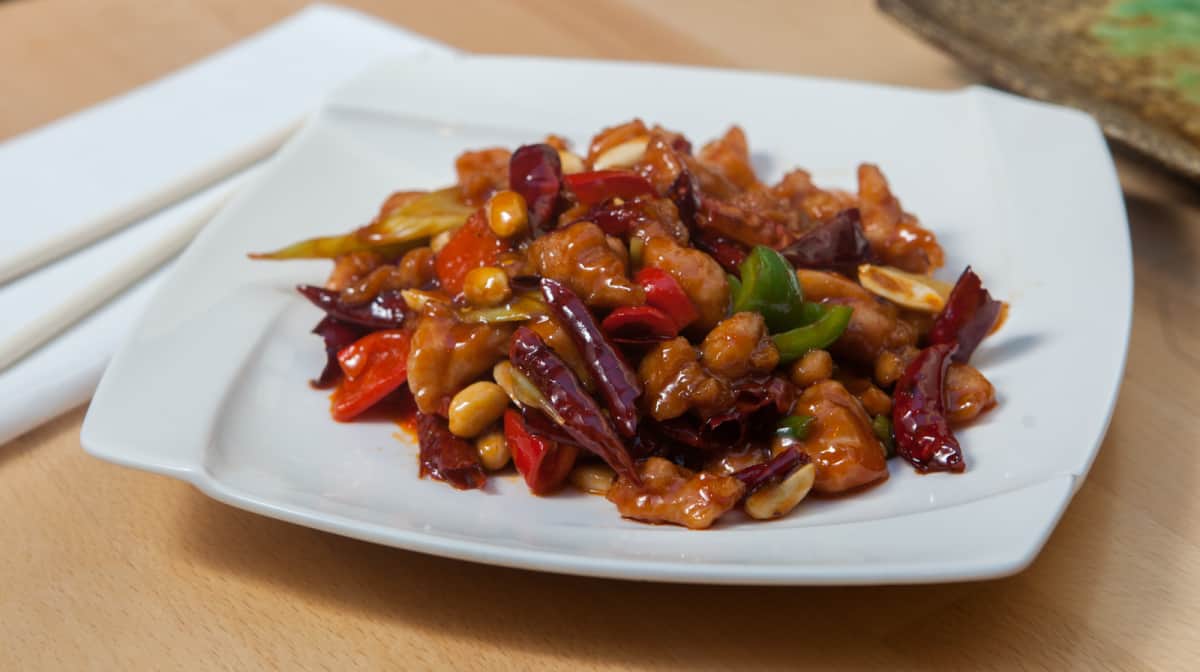 Order 61. Kung Pao Chicken food online from China King store, Narberth on bringmethat.com