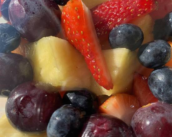 Order Fruit Salad  food online from L'Artisan Cafe &amp; Bakery store, Providence on bringmethat.com
