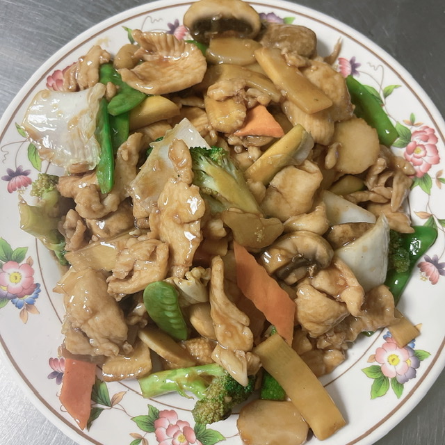 Order Chicken with Mixed Vegetables food online from China Wok store, Colorado Springs on bringmethat.com