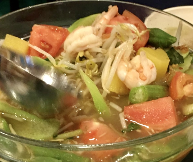 Order Vietnamese Hot and Sour Soup with Shrimp (Canh chua Tôm) food online from Hello Saigon store, New York on bringmethat.com