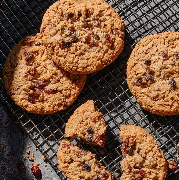 Order Oatmeal Raisin With Berries Cookie 4-pack food online from Panera store, Houston on bringmethat.com