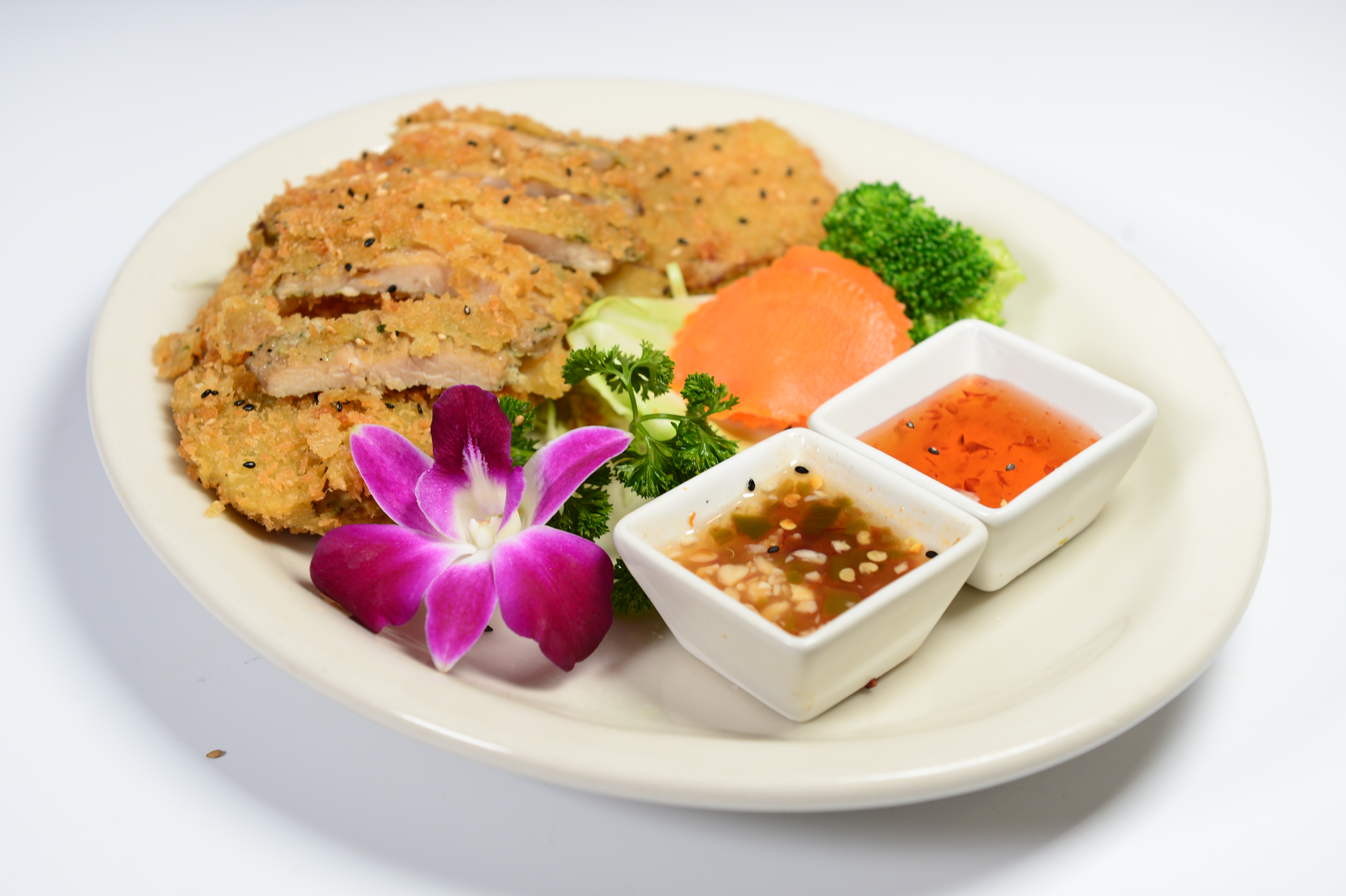 Order Crispy Chicken food online from Lemongrass Thai Cuisine store, San Francisco on bringmethat.com