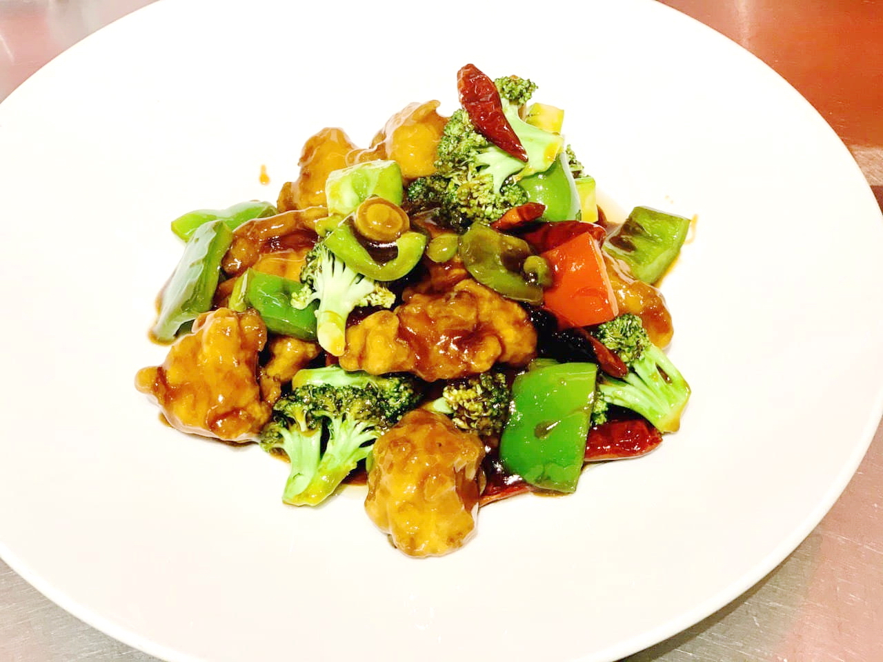 Order General Tso's Chicken food online from Spicy Girl store, Houston on bringmethat.com