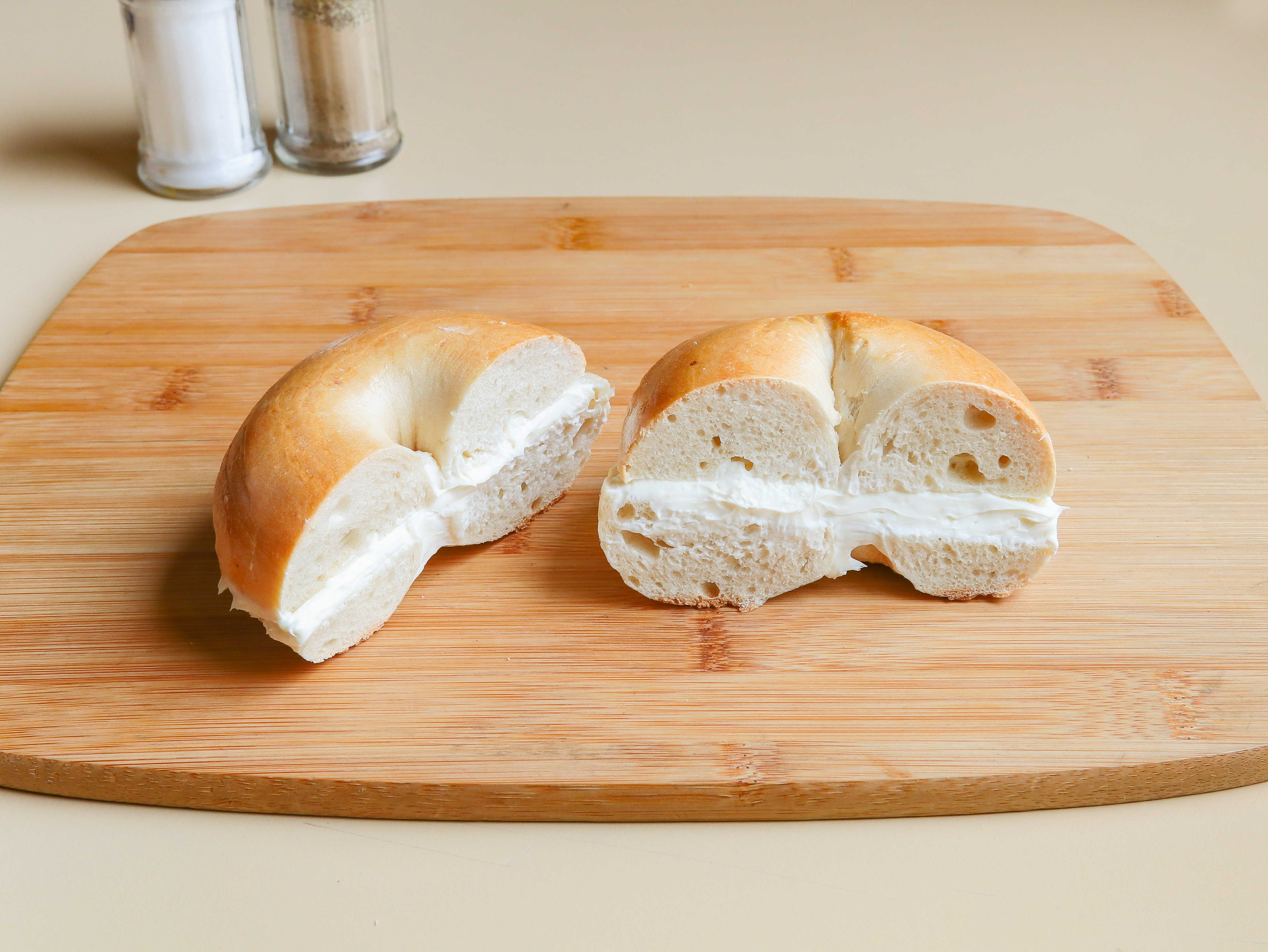 Order Bagel with Plain Cream Cheese Breakfast food online from Bagel Crust Cafe store, State College on bringmethat.com