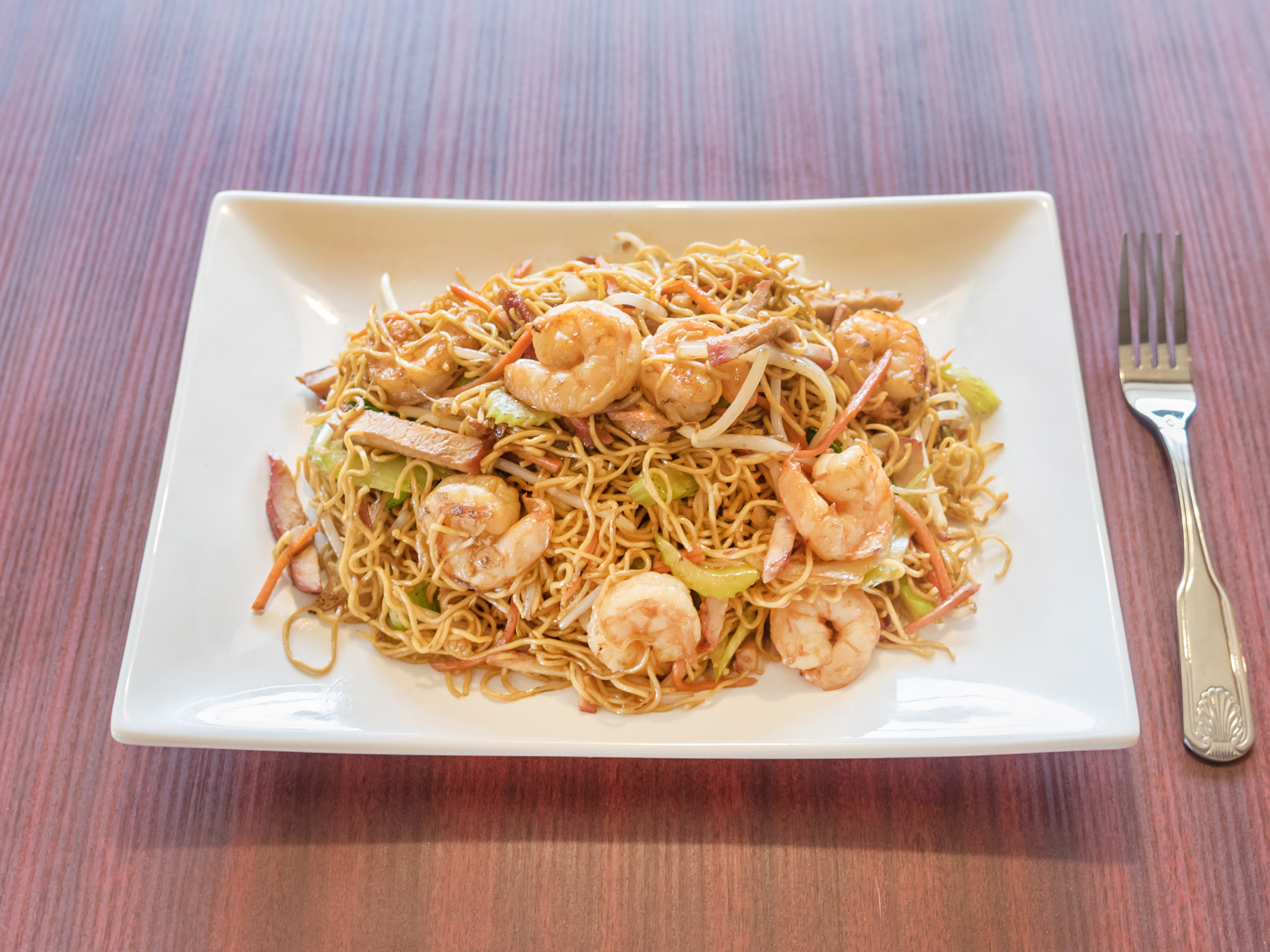 Order Special Chow Mein food online from Vegas Chinese Restaurant store, Portland on bringmethat.com